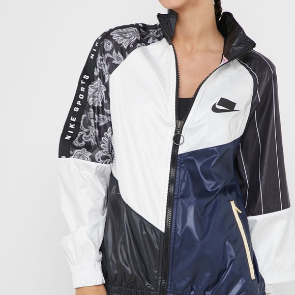 nike track top womens